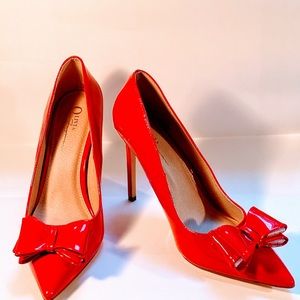 Red, bow tie, 4” stiletto heels